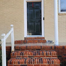 Expert-Pressure-Washing-Reviving-a-Charleston-Home-with-Deep-Brick-Cleaning 0